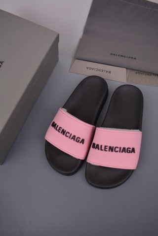 Balenciaga 3D Logo Slide view 5
