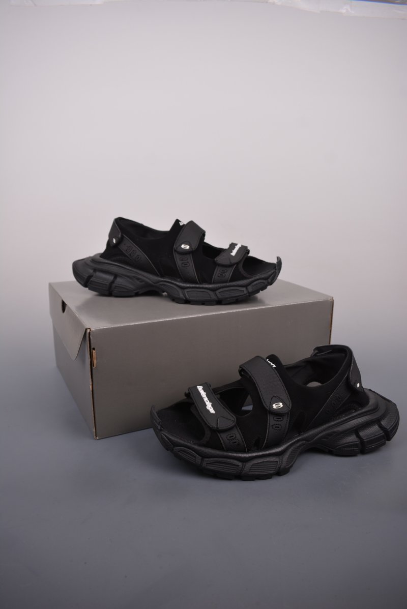 Balenciaga 3XL Sandal view