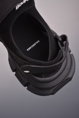 Balenciaga 3XL Sandal view 9