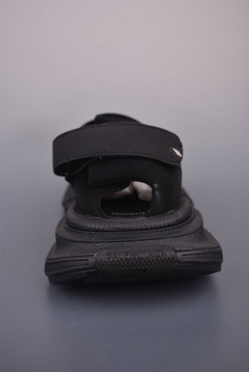 Balenciaga 3XL Sandal view