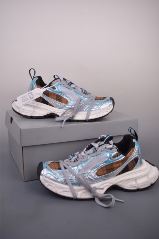 Balenciaga Phantom Sneaker 3XL view 23