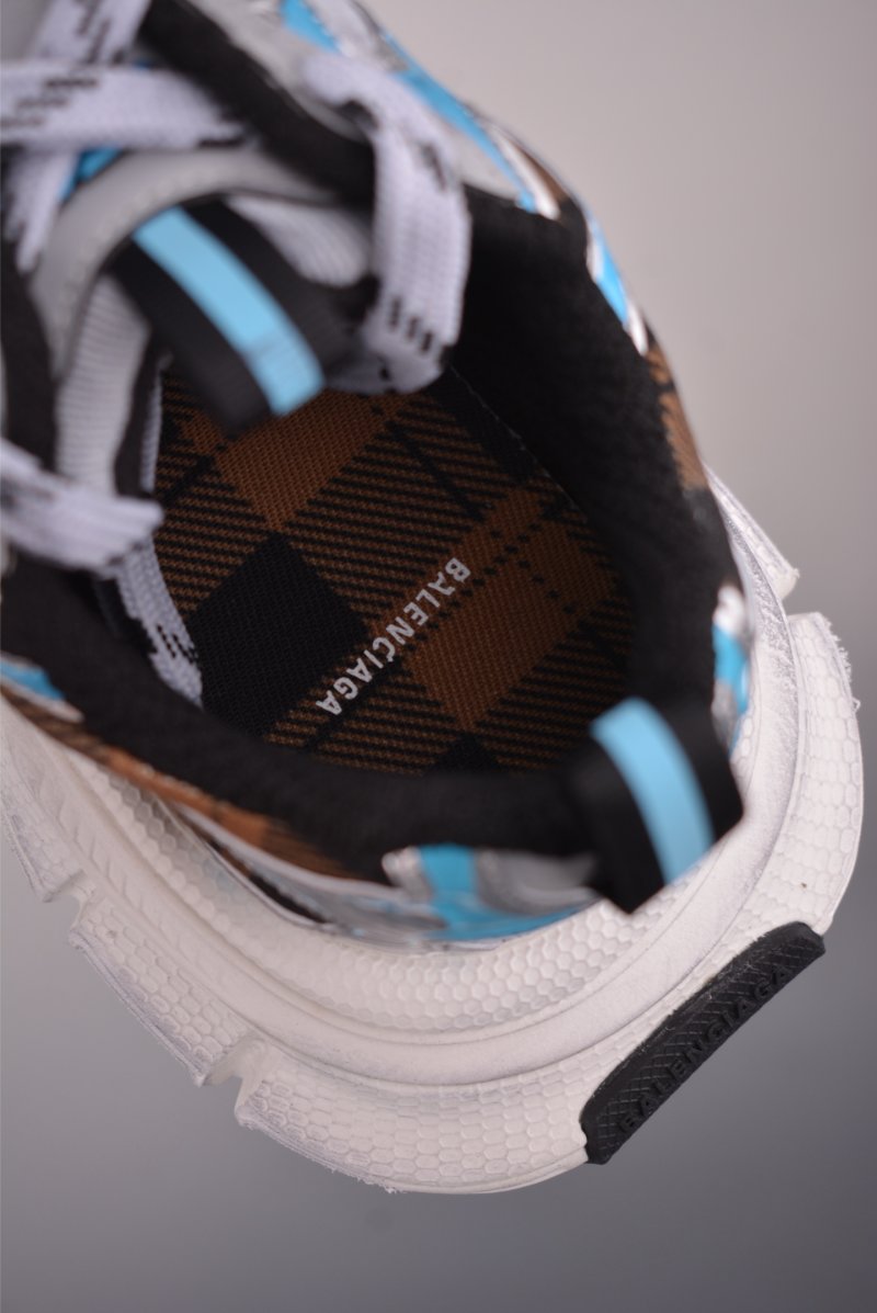 Balenciaga Phantom Sneaker 3XL view