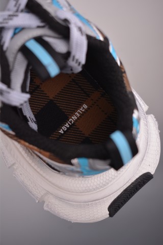 Balenciaga Phantom Sneaker 3XL view 27