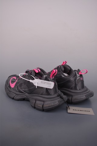 Balenciaga Phantom Sneaker 3XL view 29