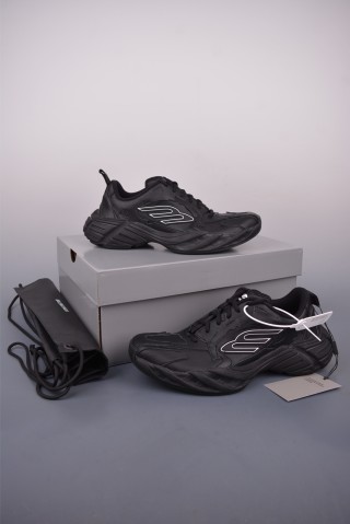 Balenciaga 16 view 5