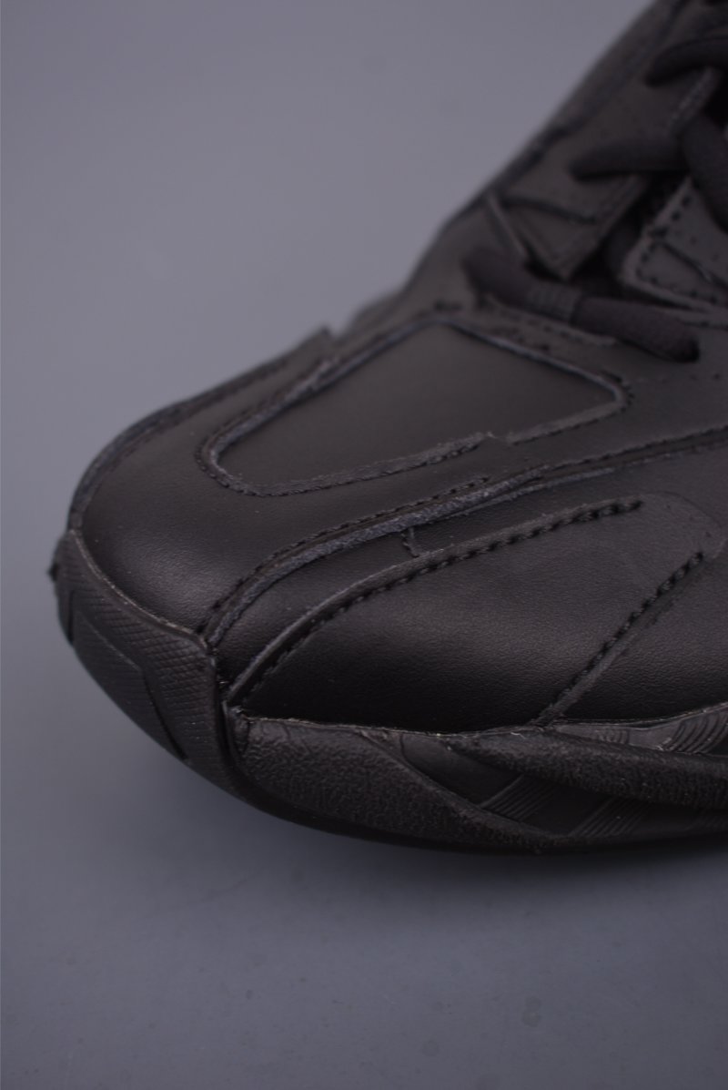 Balenciaga 16 view