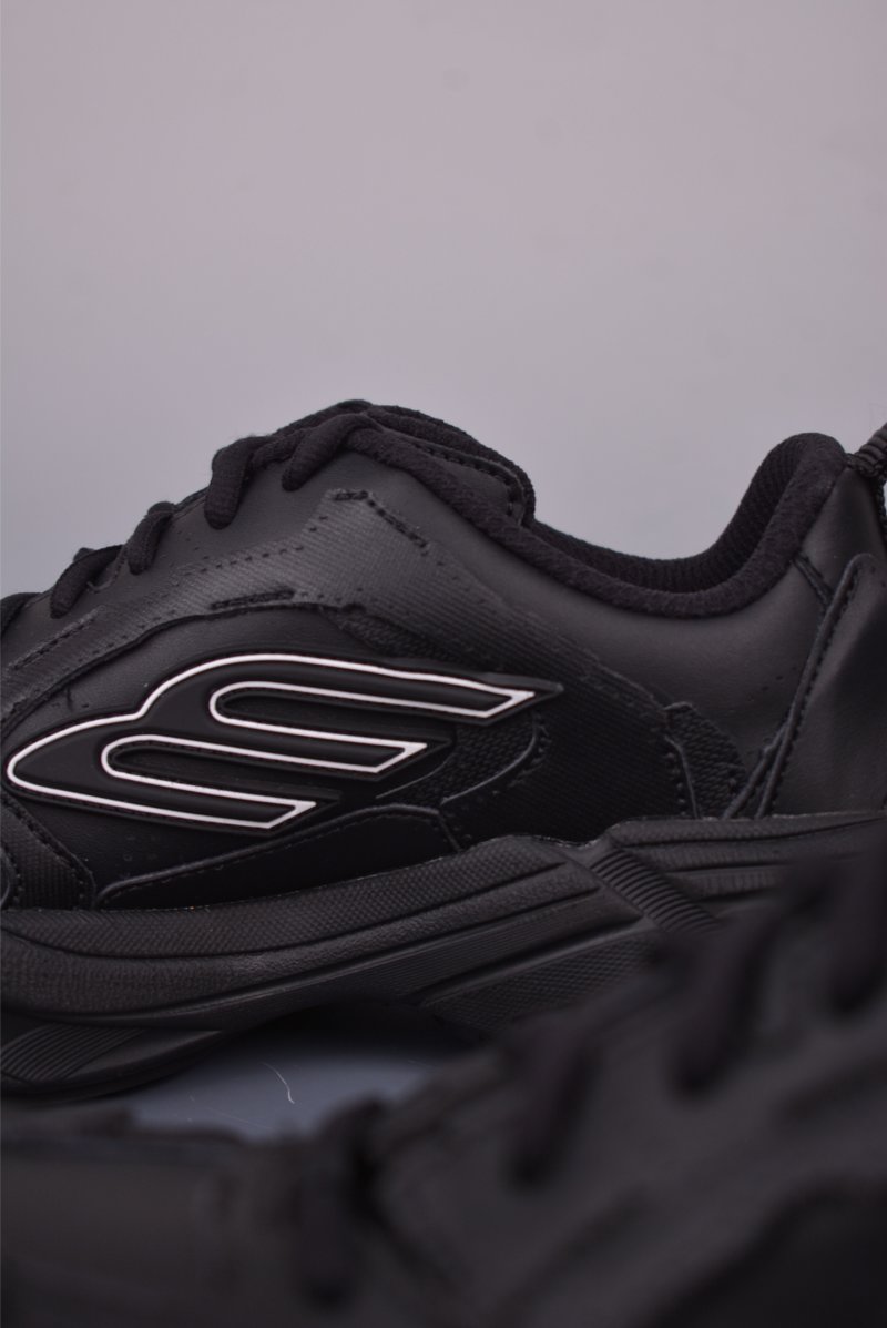 Balenciaga 16 view