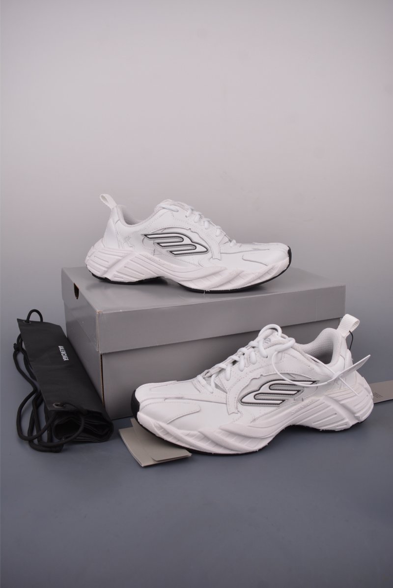 Balenciaga 16 view