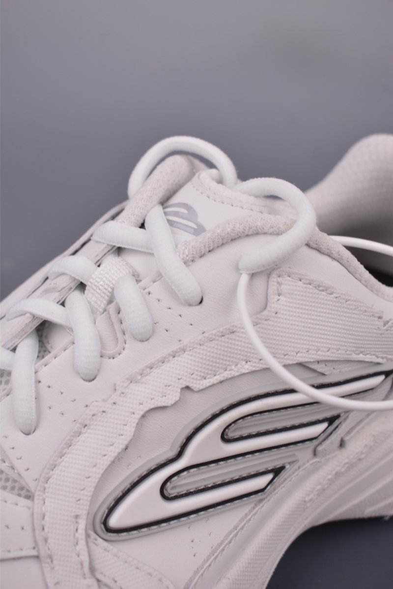 Balenciaga 16 view