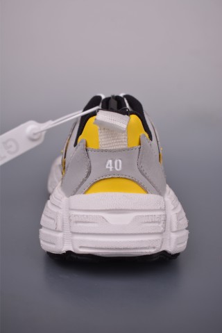 Balenciaga 16 view 4