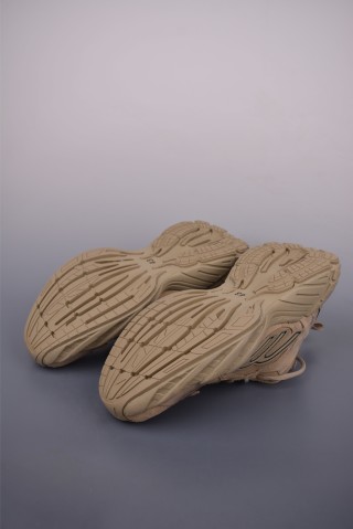 Balenciaga 16 view 3