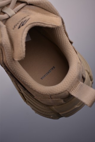 Balenciaga 16 view 9