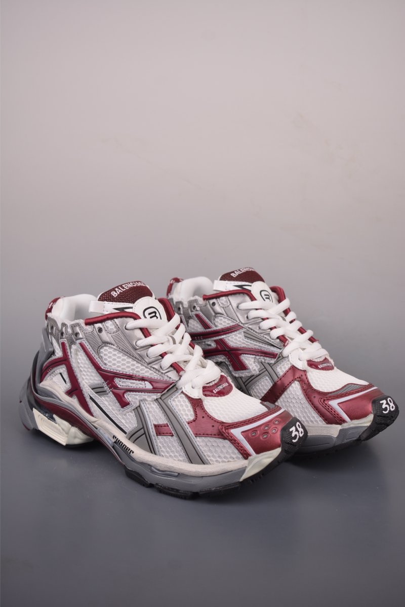 Balenciaga Runner