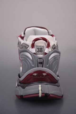Balenciaga Runner view 4