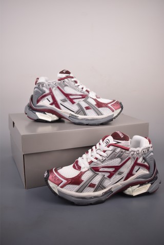 Balenciaga Runner view 5