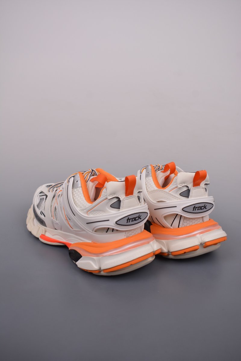 Balenciaga Sneaker Tess 3.0 'Red' view