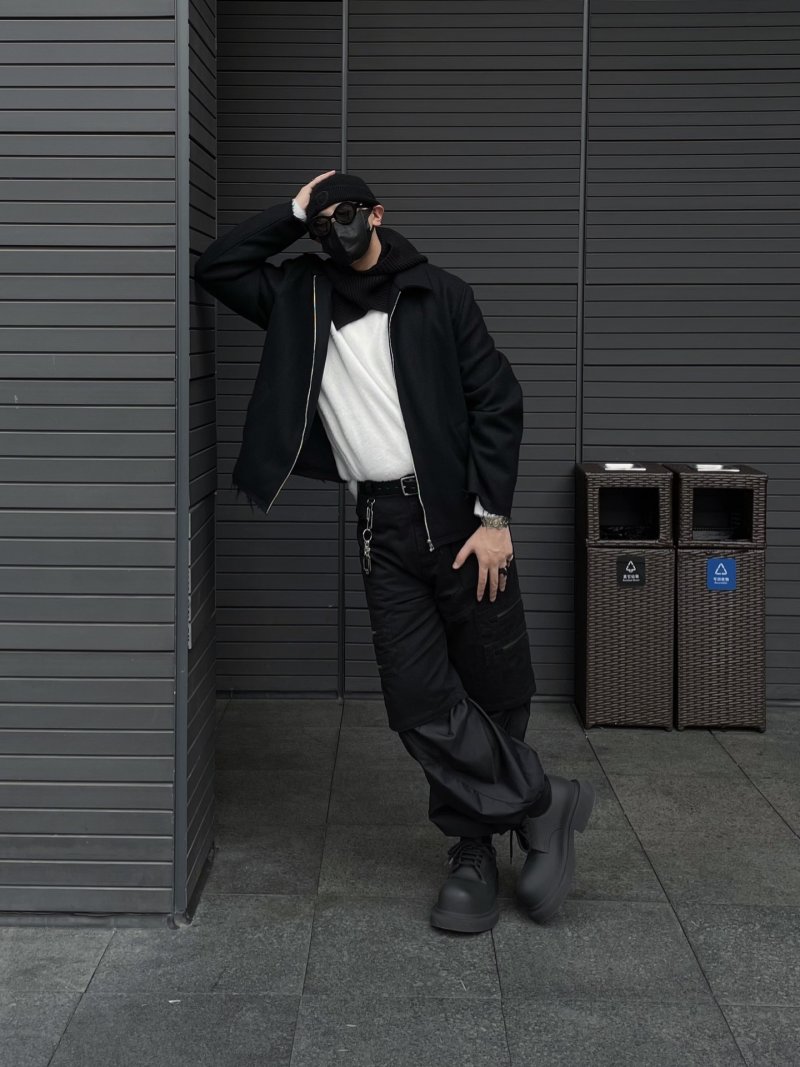 Balenciaga Steroid view