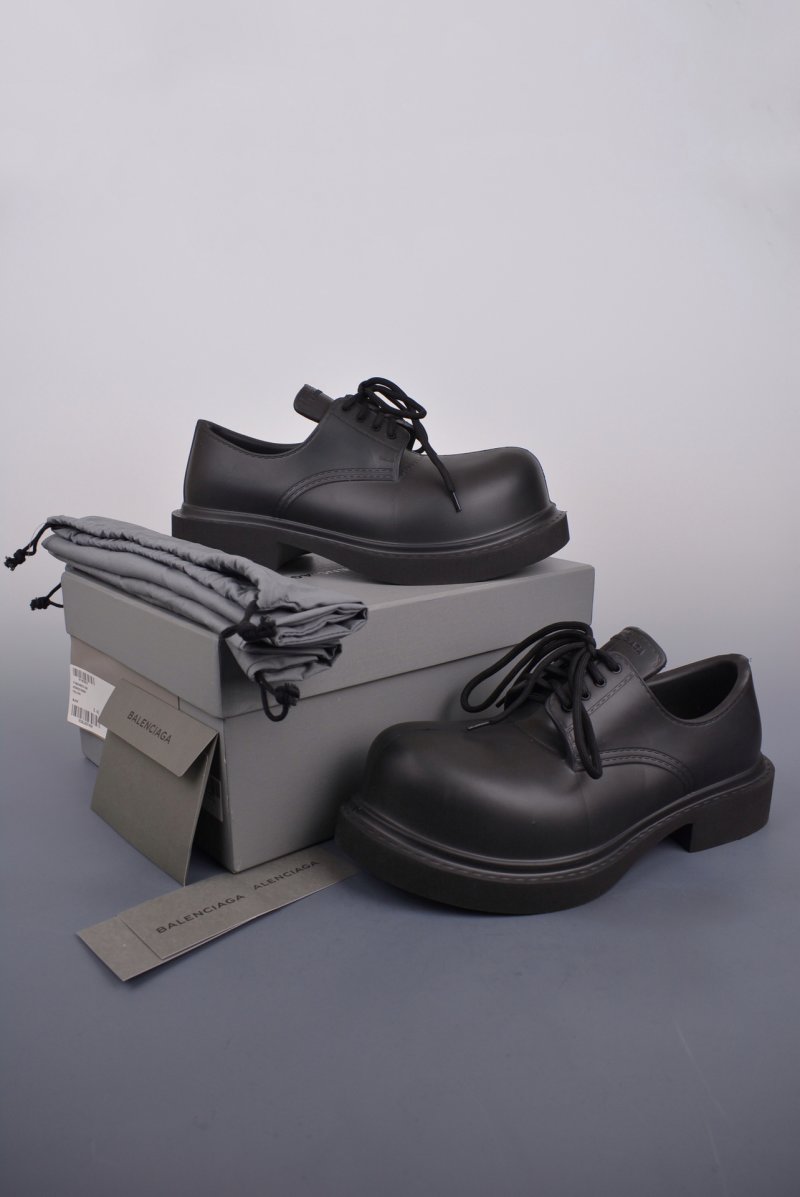 Balenciaga Steroid view