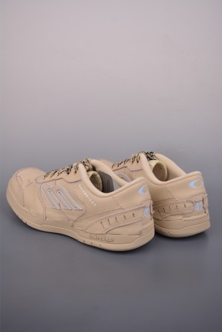 Balenciaga 16 view 2