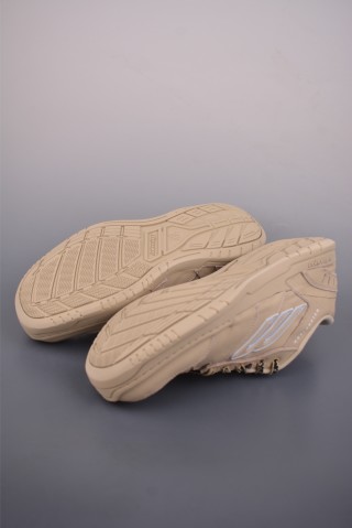 Balenciaga 16 view 3