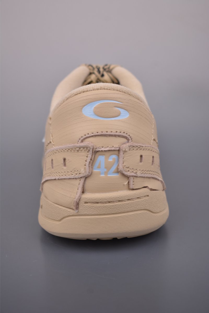 Balenciaga 16 view