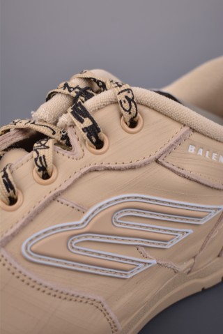 Balenciaga 16 view 7
