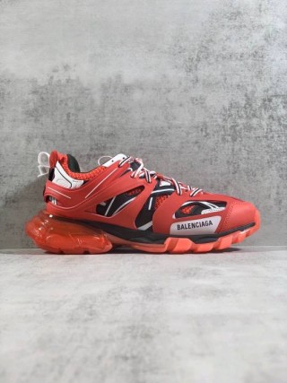 Balenciaga Track 3.0 'Cushion' view 4