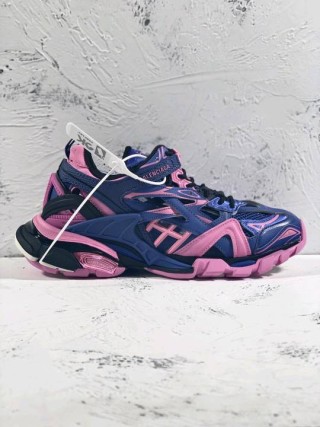 Balenciaga Track 4.0 view 5