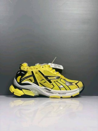 Balenciaga Track 7.0 view 9