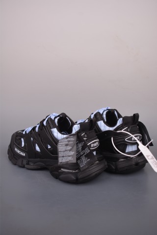 Balenciaga Track Trail view 2