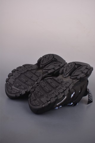 Balenciaga Track Trail view 3