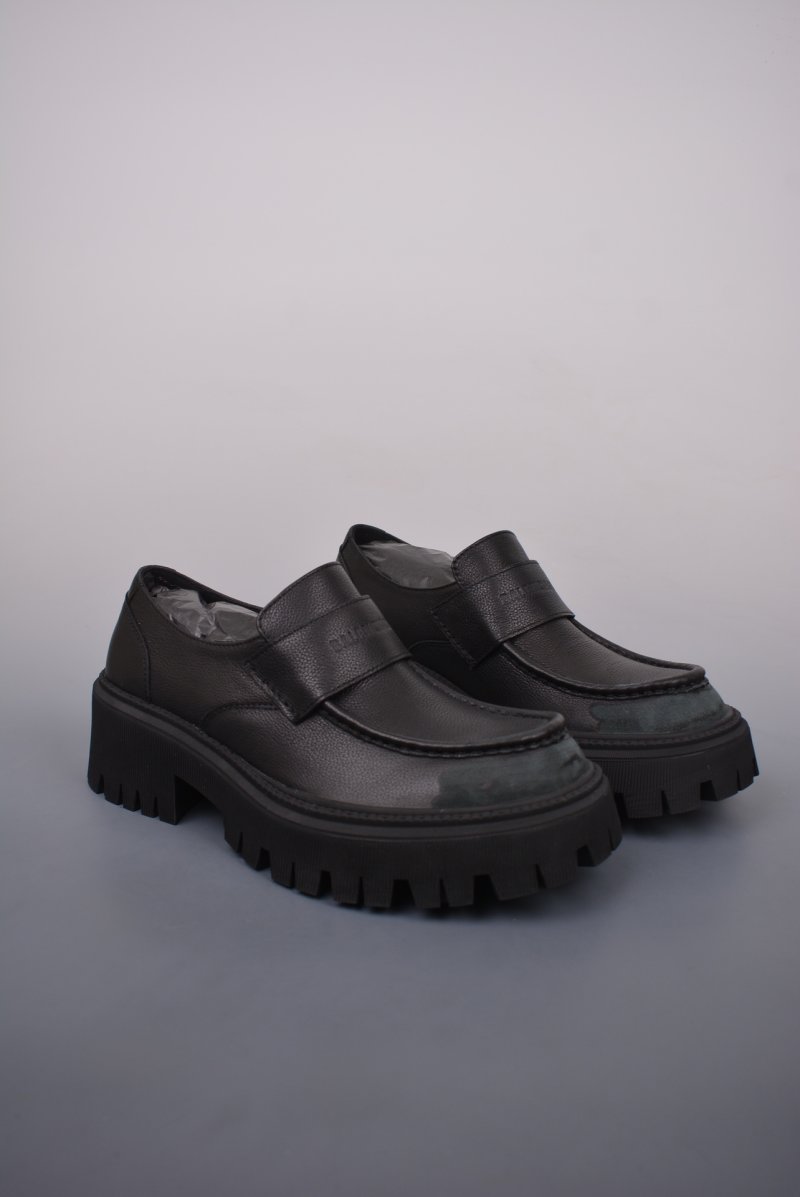 Balenciaga Tractor