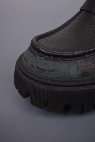 Balenciaga Tractor view 6