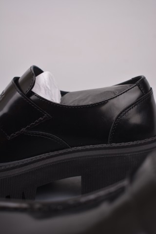 Balenciaga Tractor view 17
