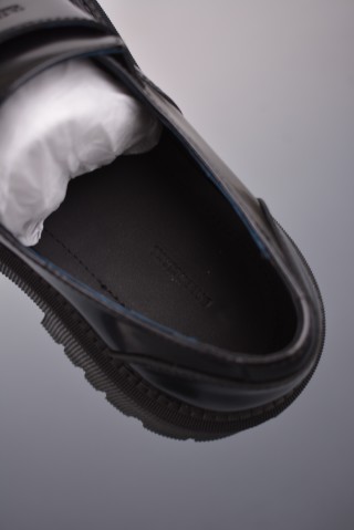 Balenciaga Tractor view 18