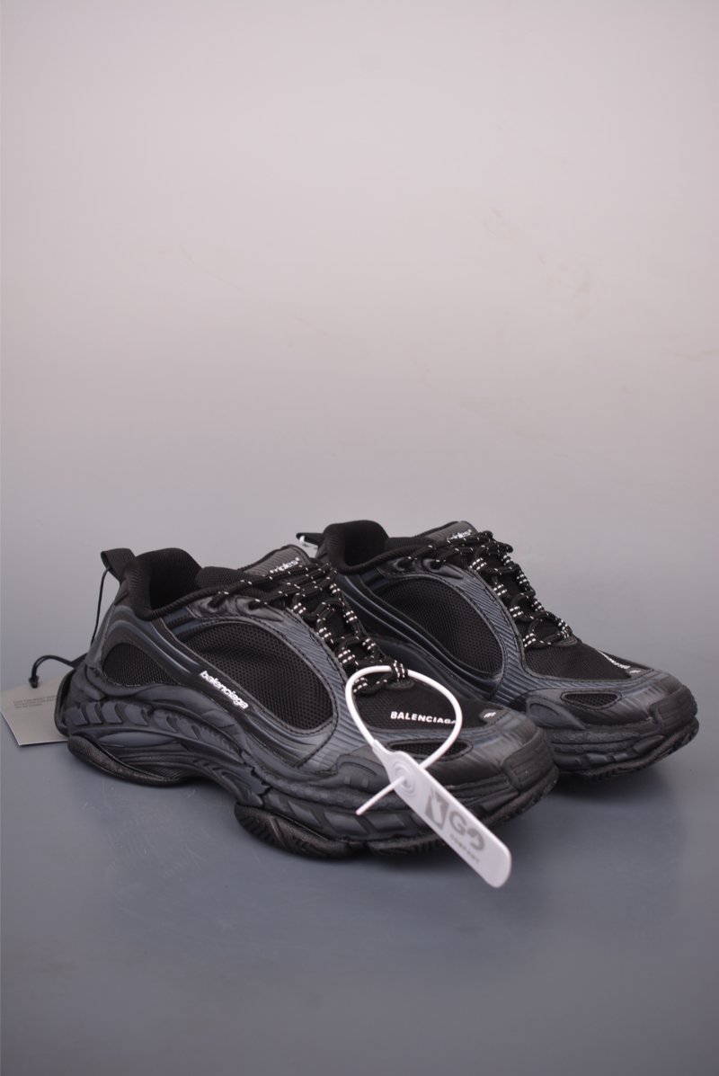 Balenciaga Triple S 2
