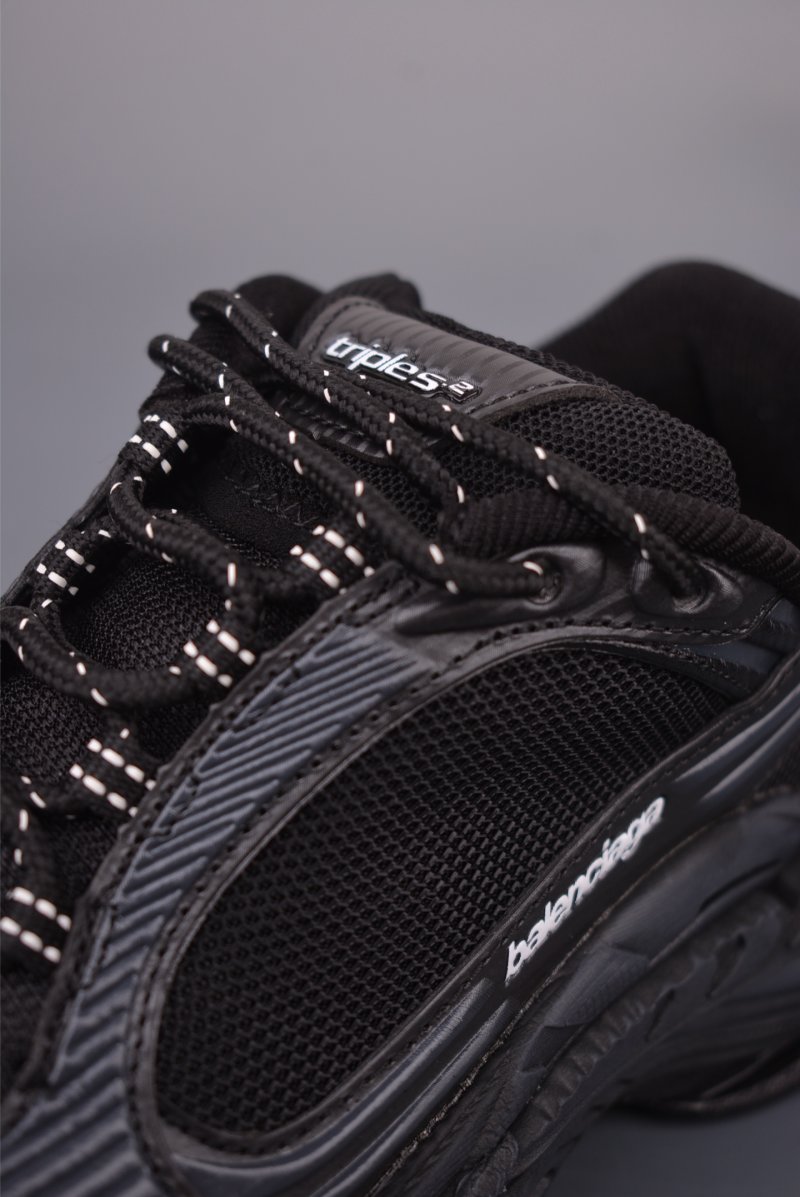 Balenciaga Triple S 2 view