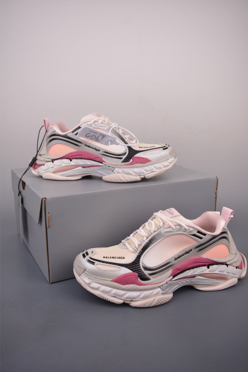 Balenciaga Triple S 2 view