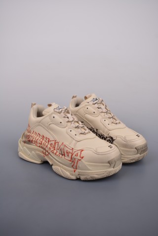 Balenciaga Triple S view 1