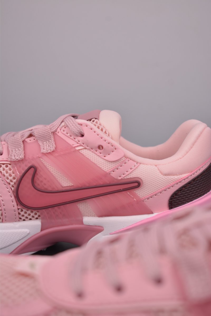Nike V2K Runtekk view