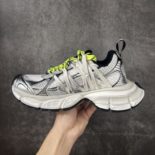 Balenciaga 3XL Track view 2