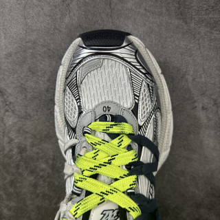 Balenciaga 3XL Track view 5