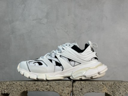 Balenciaga Track view 1