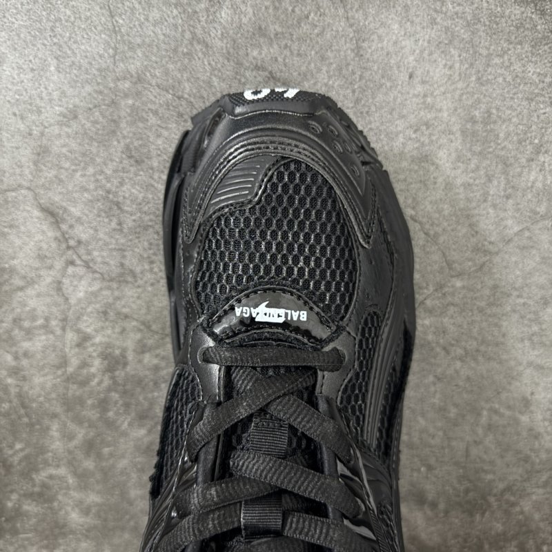 Balenciaga 7.5 Light-Up view