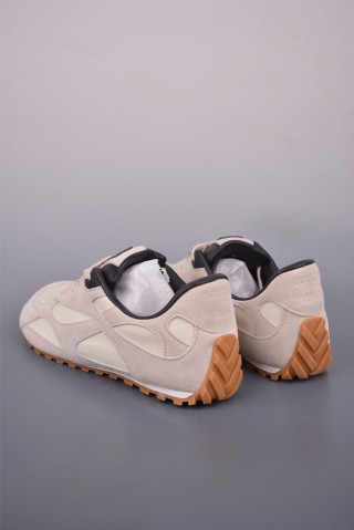 Bottega Veneta Orbit Flash view 2