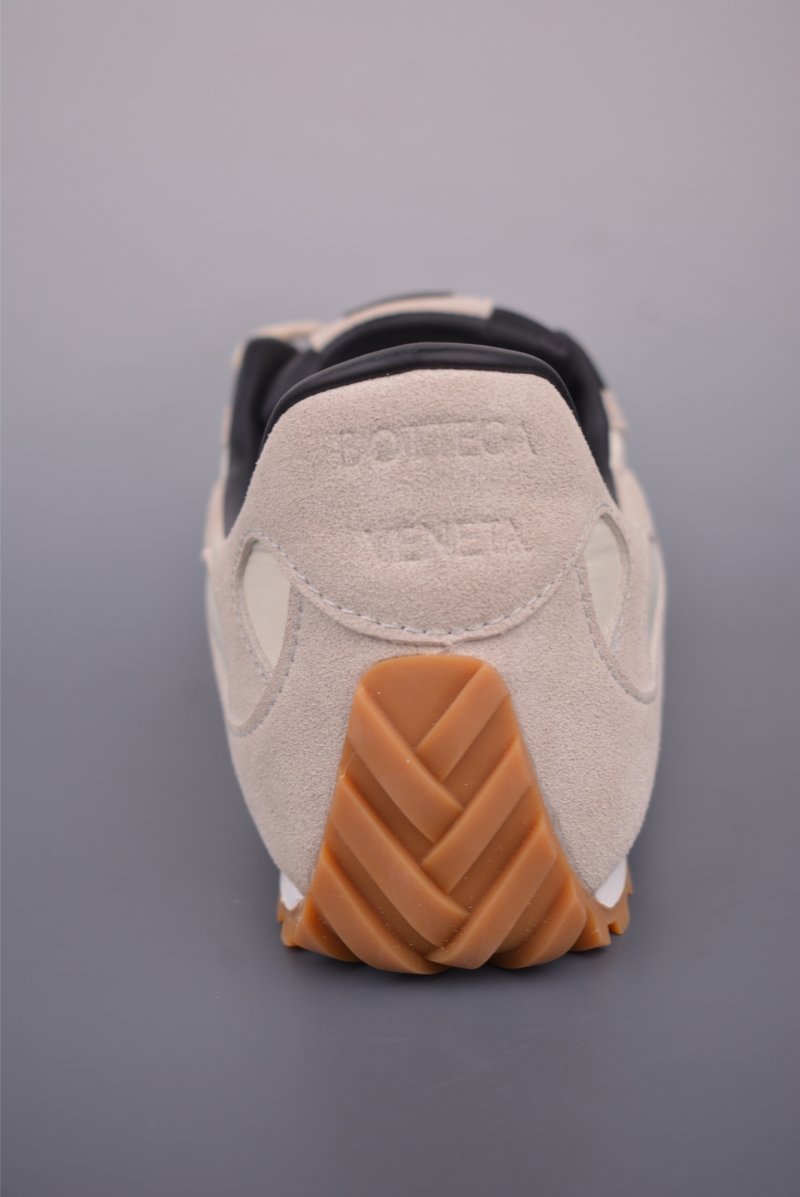 Bottega Veneta Orbit Flash view