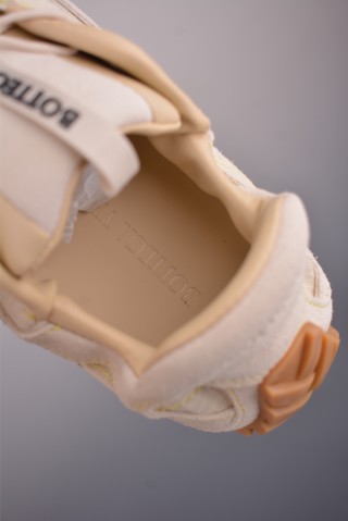 Bottega Veneta Orbit Runner view 9