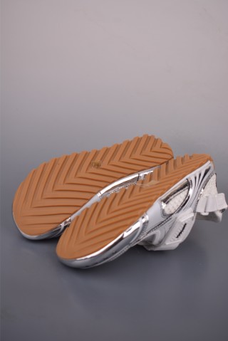 Bottega Veneta Orbit Runner view 30