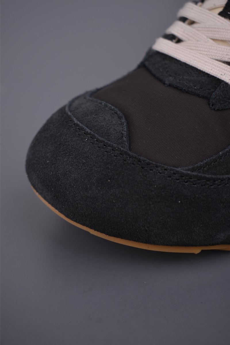 Bottega Veneta Orbit Runner view