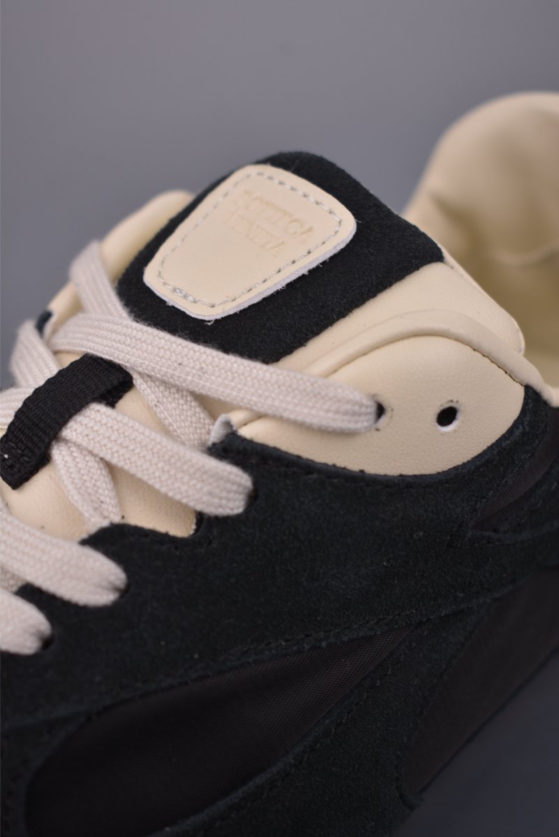 Bottega Veneta Orbit Runner view